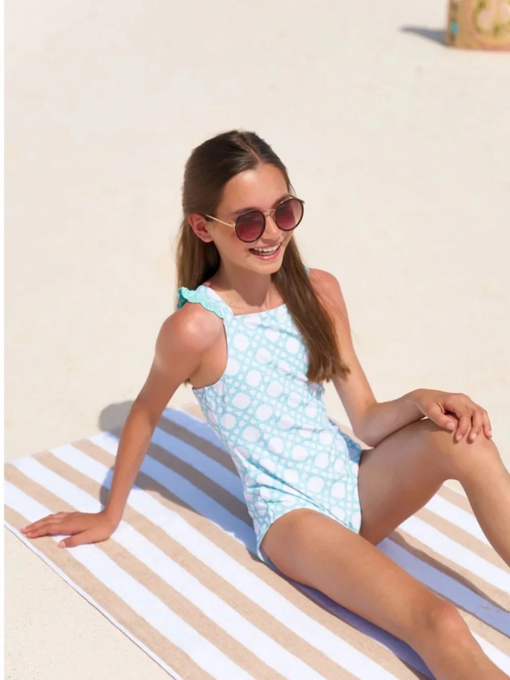 The Beaufort Bonnet Company Catamaran Cane with Edisto Egg Blue Long Bay suit